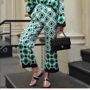 Zara geometric green pants only Xs Nwt